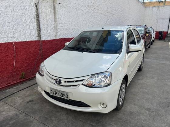 TOYOTA ETIOS 1.3 X 16V FLEX 4P MANUAL